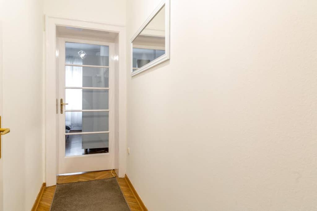1St Belgrade Apartment Esterno foto