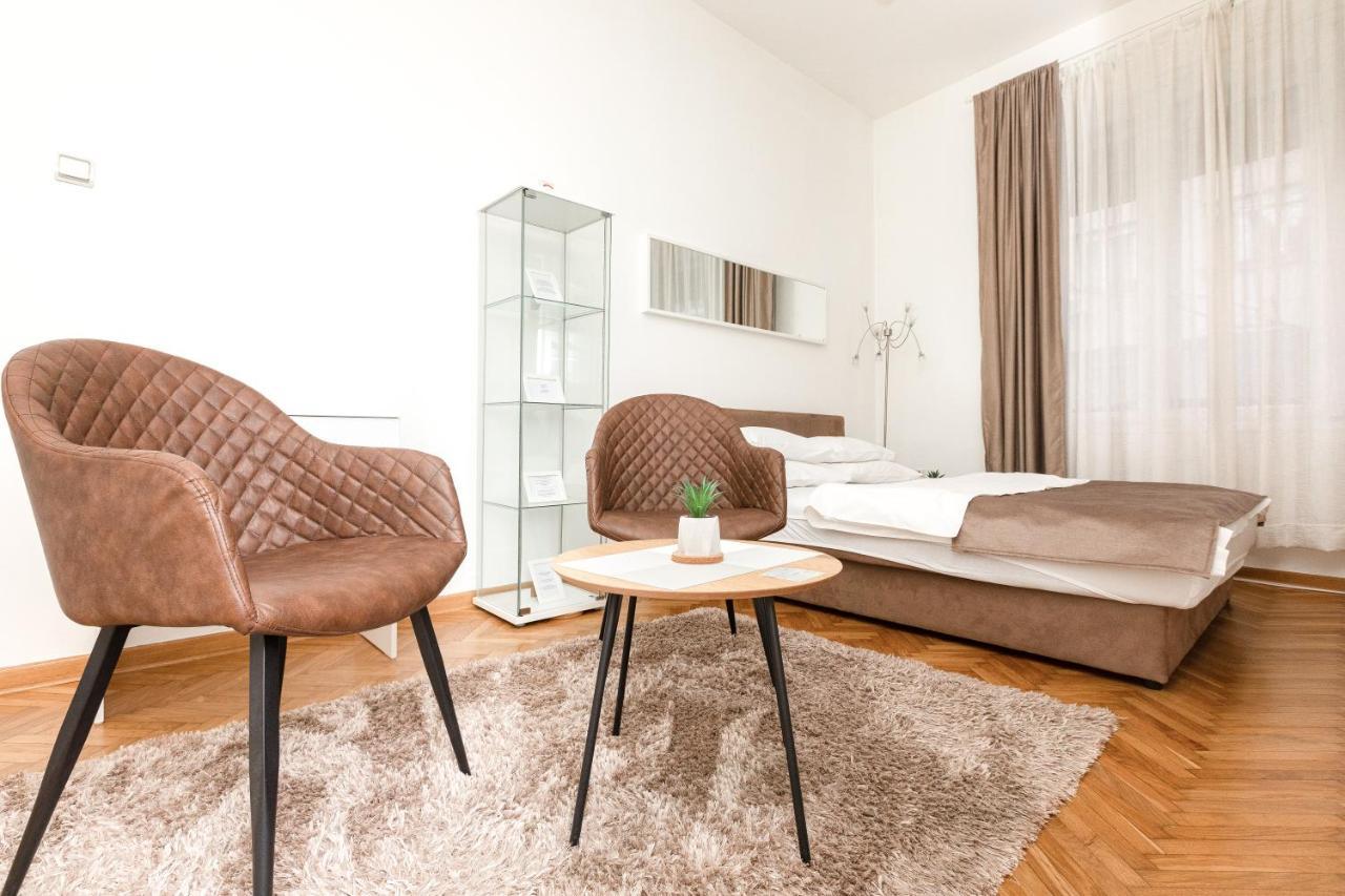 1St Belgrade Apartment Esterno foto