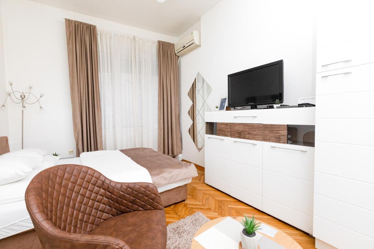 1St Belgrade Apartment Esterno foto