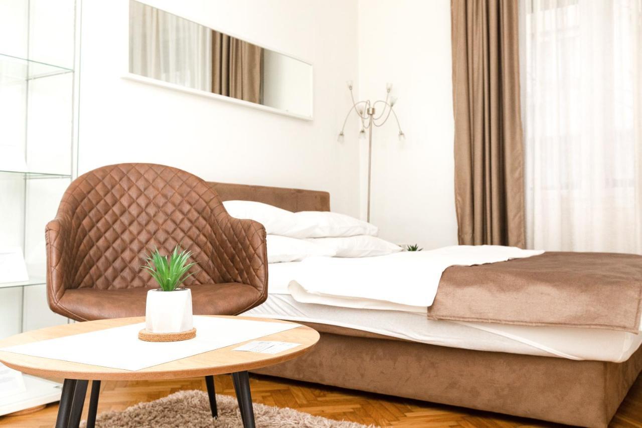 1St Belgrade Apartment Esterno foto