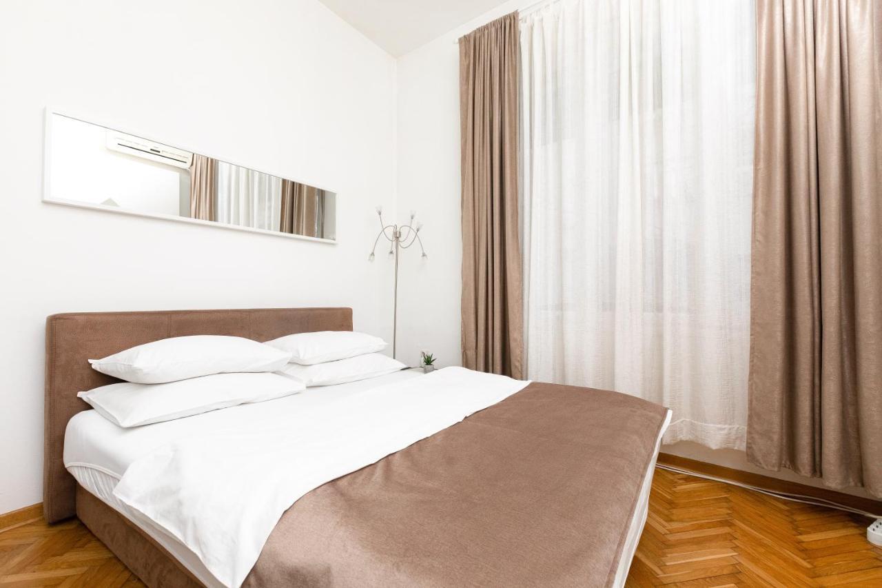 1St Belgrade Apartment Esterno foto