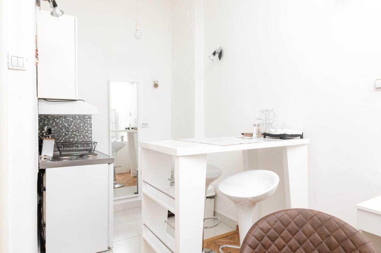 1St Belgrade Apartment Esterno foto